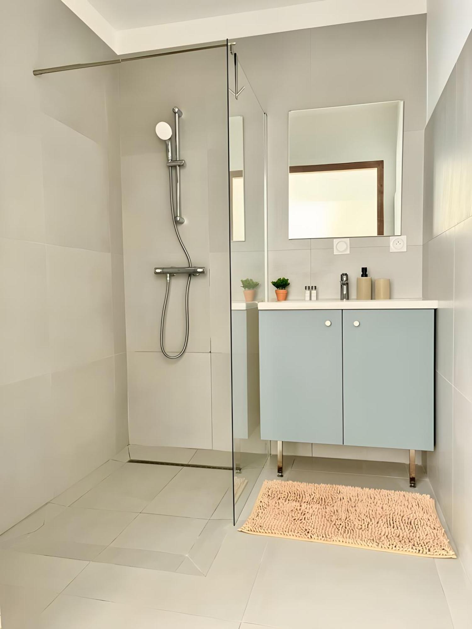 Appartement Neuf Avec Parking A 20 Min De Lyon *